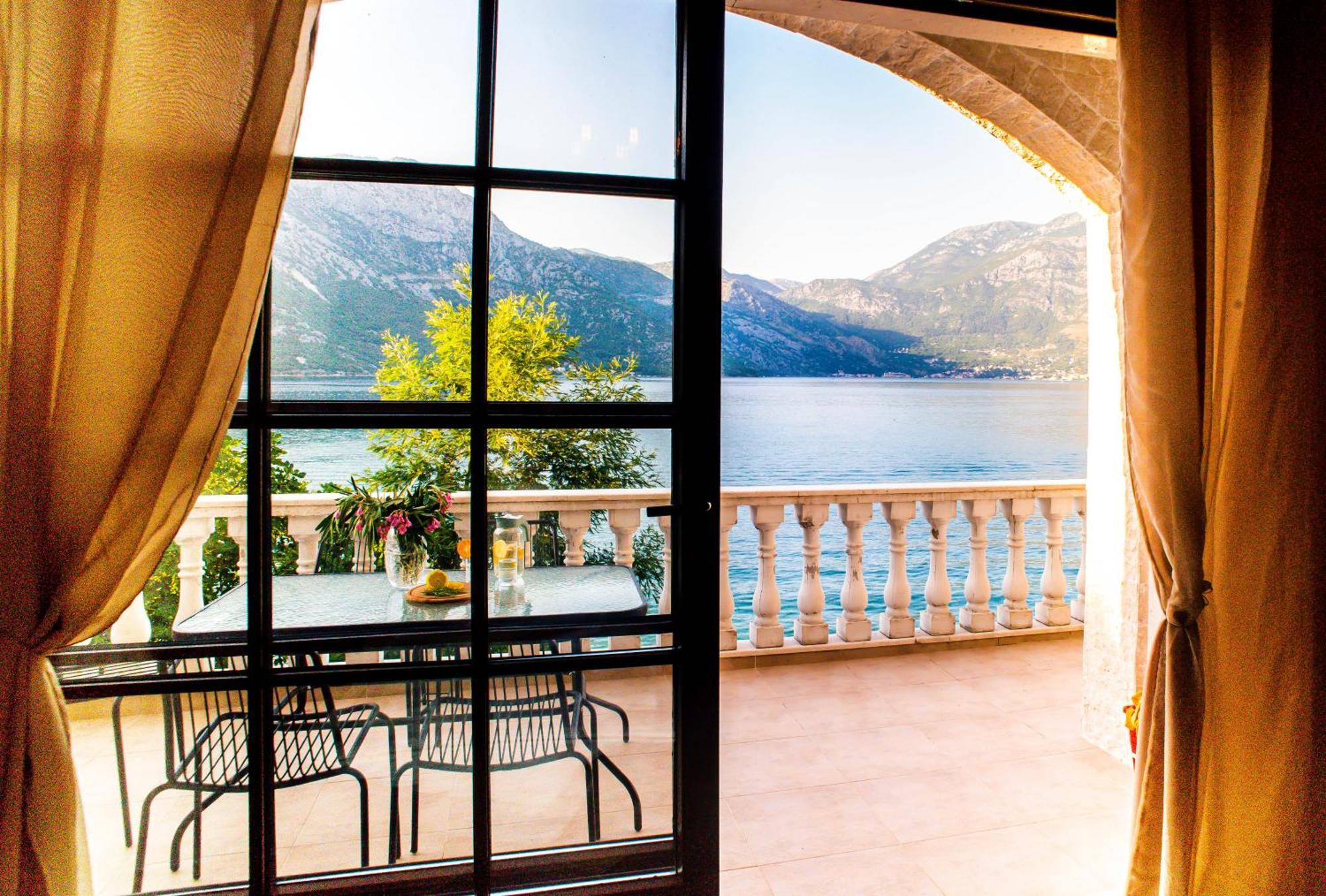 Villa Chantal Котор Экстерьер фото