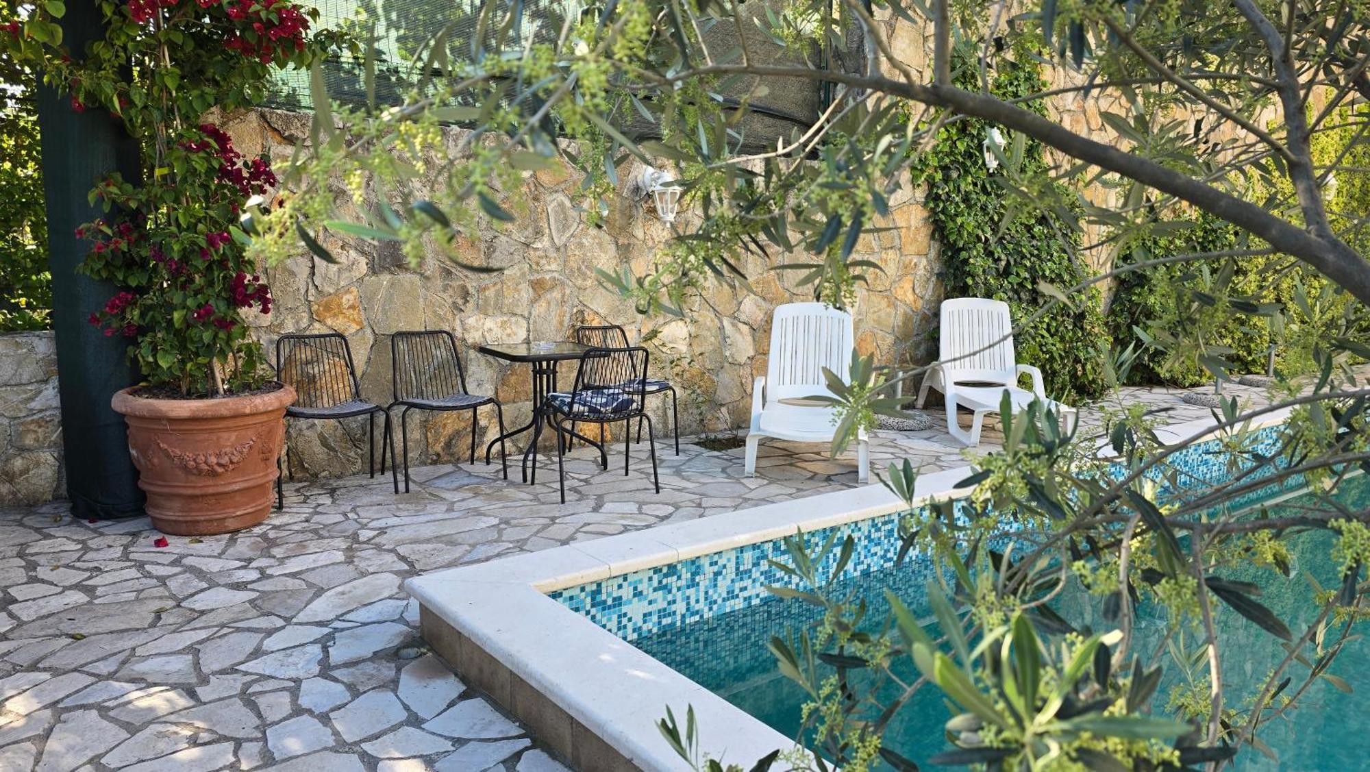 Villa Chantal Котор Экстерьер фото